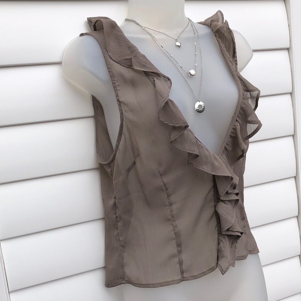 NWT Lioness Taupe Ruffle V-Neck Cami - Picture 3 of 8
